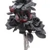 Schwarze Witwe Brautstrauß Mit Schwarzen & Roten Rosen -Halloween halloween brautstrauss mit schwarzen und roten rosen black widow bouquet with red and black roses 38618 01