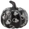 Kürbis Mit Totenschädeln Schwarz 13cm 1 Kürbis Mit Totenschädeln Schwarz 13cm -Halloween schwarzer kuerbis mit totenkoepfen 13cm black pumpkin with skulls halloween kuerbis deko 54697
