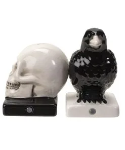 Totenschädel & Rabe Als Salz & Pfefferstreuer 13 Totenschädel & Rabe Als Salz & Pfefferstreuer -Halloween totenkopf und rabe salz und pfefferstreuer skull and raven salt and pepper shaker gothic tischdeko 54743 05